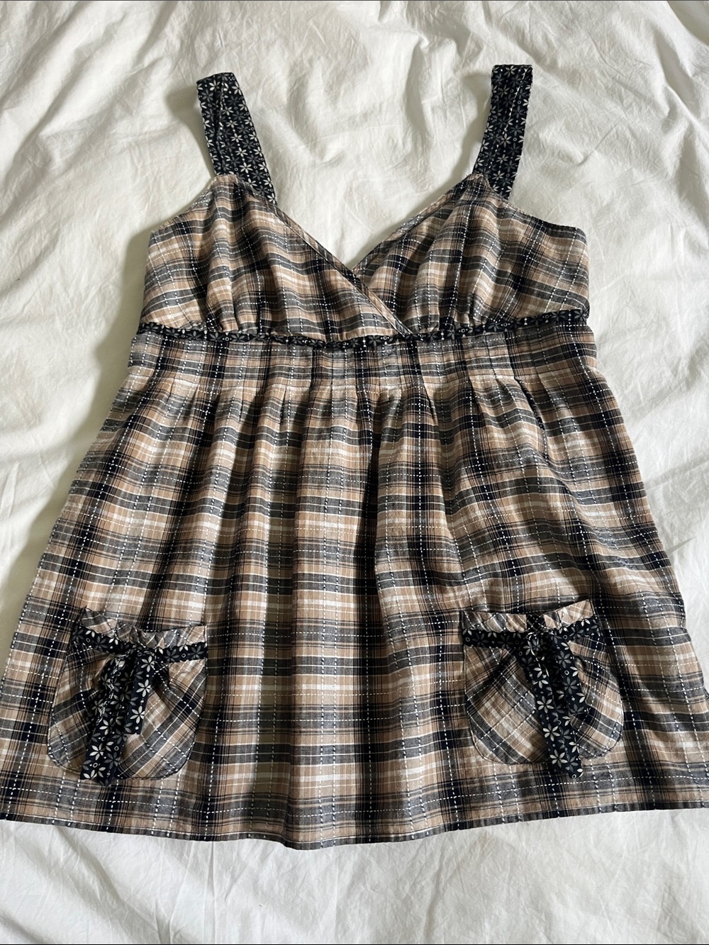 Vintage Y2K Decree plaid brown floral babydoll sleeveless blouse front pockets